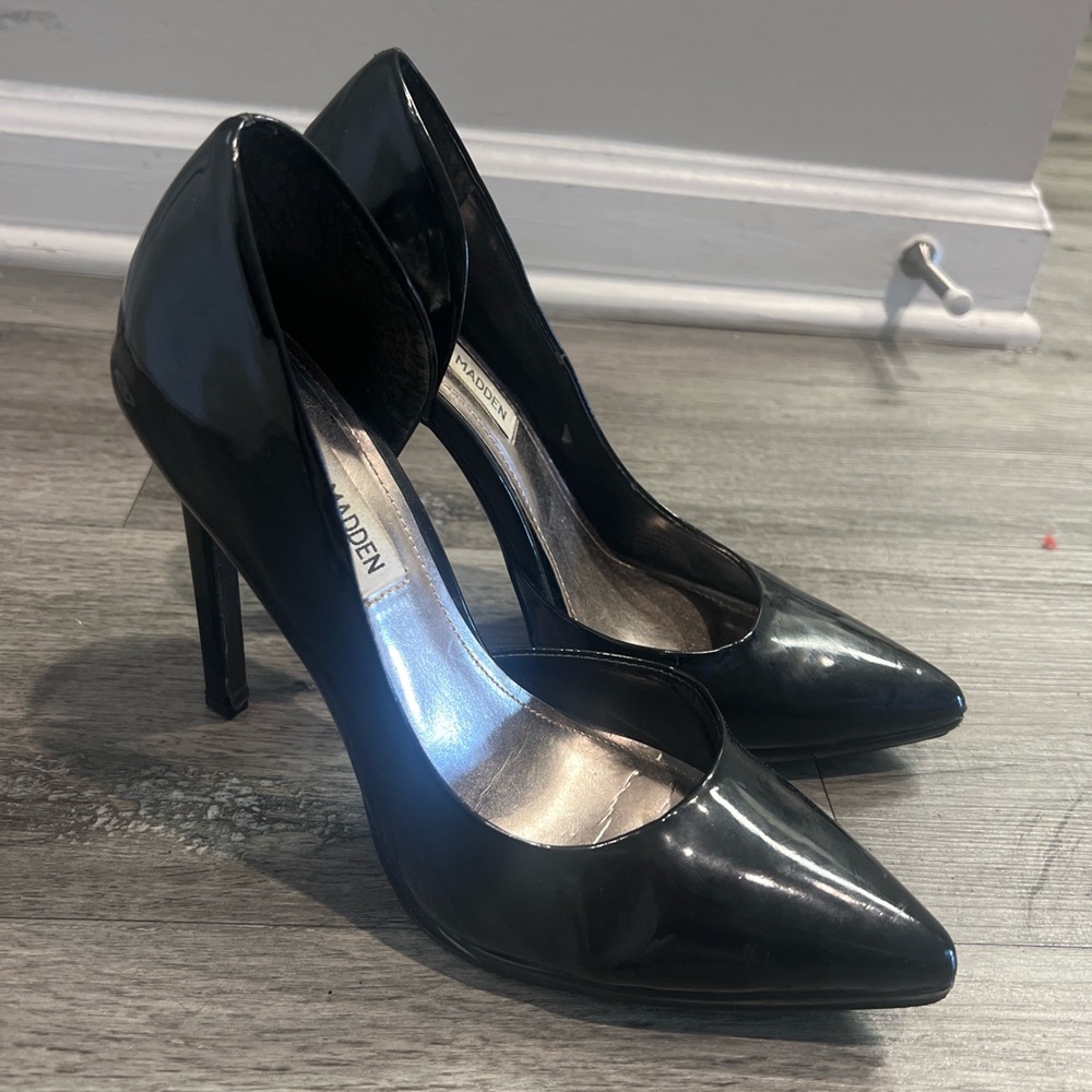 Steve Madden Black Patent Pointed-Toe Stiletto Pumps